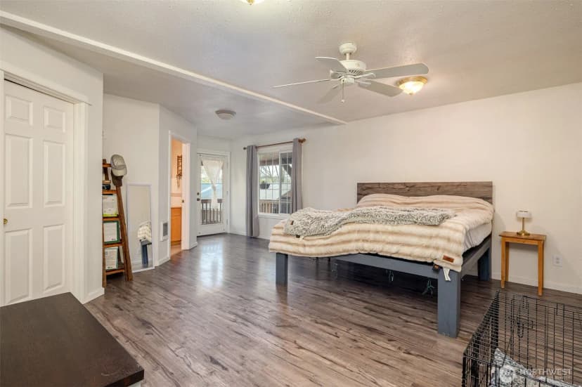 Property photo for 202 Redwing Road, Woodland photo 10