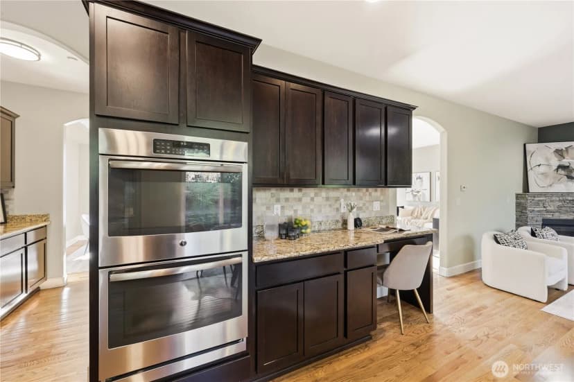 Property photo for 14911 58th Avenue S, Tukwila photo 8