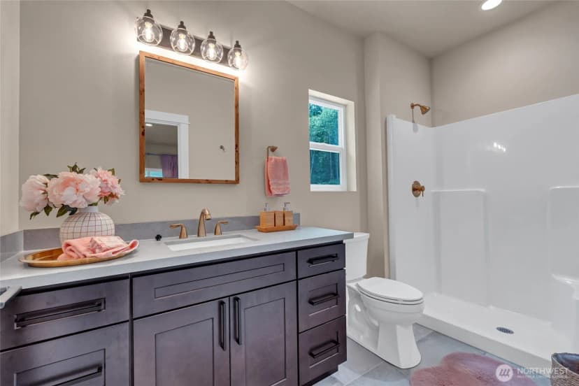 Property photo for 3350 Mccary Road Sw, Port Orchard photo 23