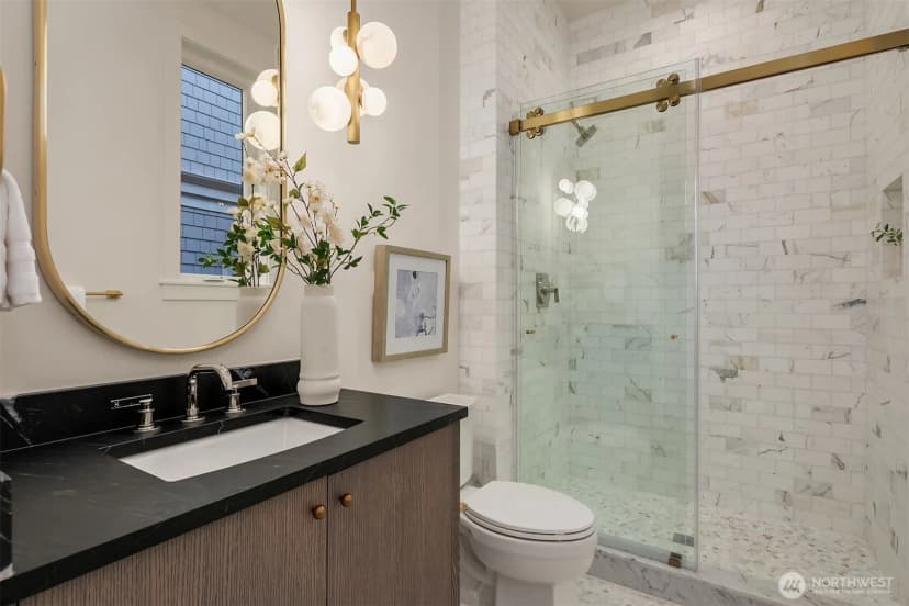Property photo for 1027 Mcgilvra Boulevard E, Seattle photo 20