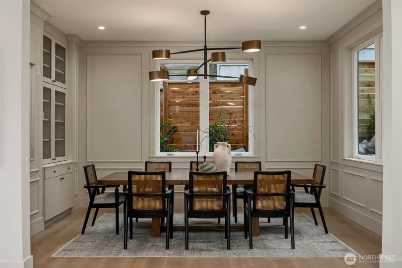 Property photo for 1027 Mcgilvra Boulevard E, Seattle photo 15