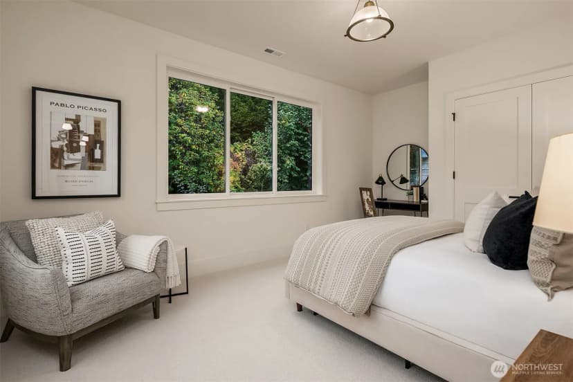 Property photo for 1027 Mcgilvra Boulevard E, Seattle photo 30