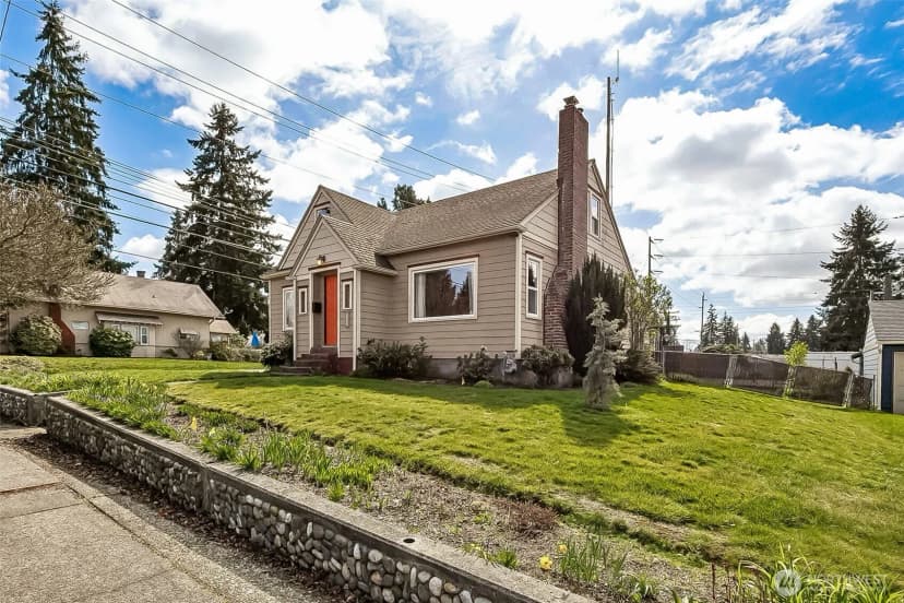Property photo for 5002 6th Avenue, Tacoma photo 2