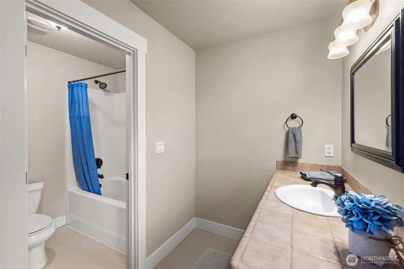 Property photo for 4618 S 140th Street, Tukwila photo 27