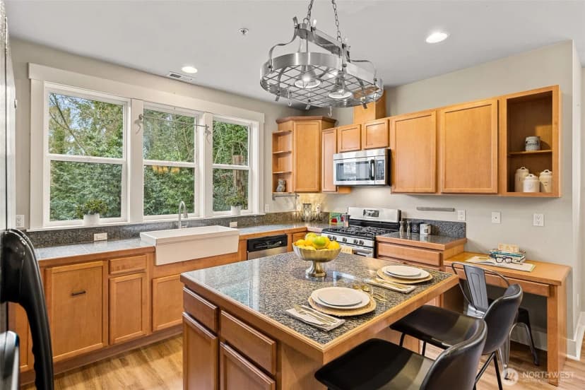 Property photo for 4618 S 140th Street, Tukwila photo 10