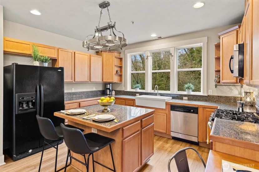 Property photo for 4618 S 140th Street, Tukwila photo 12