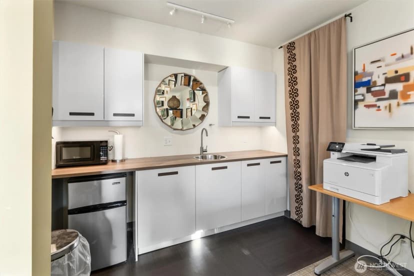 Property photo for 3310 59th Avenue Sw #a, Seattle photo 32