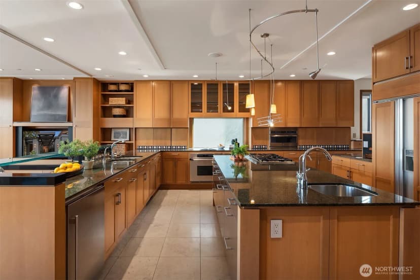 Property photo for 9626 Se 34th Street, Mercer Island photo 13