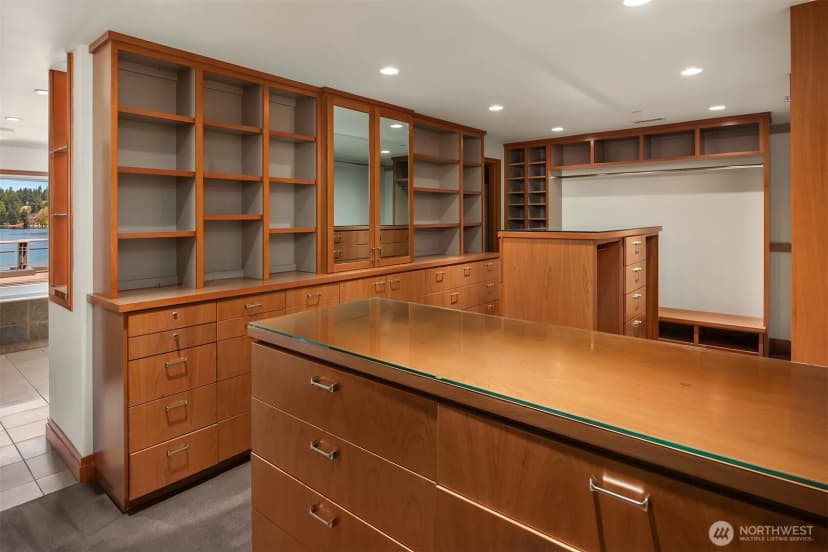 Property photo for 9626 Se 34th Street, Mercer Island photo 24