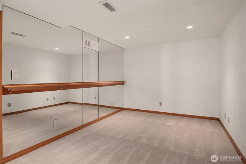 Property photo for 9626 Se 34th Street, Mercer Island photo 30