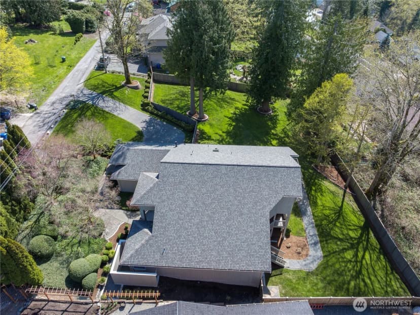 Property photo for 109 211th Place Ne, Sammamish photo 27