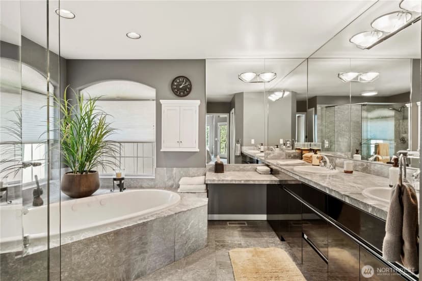 Property photo for 109 211th Place Ne, Sammamish photo 16