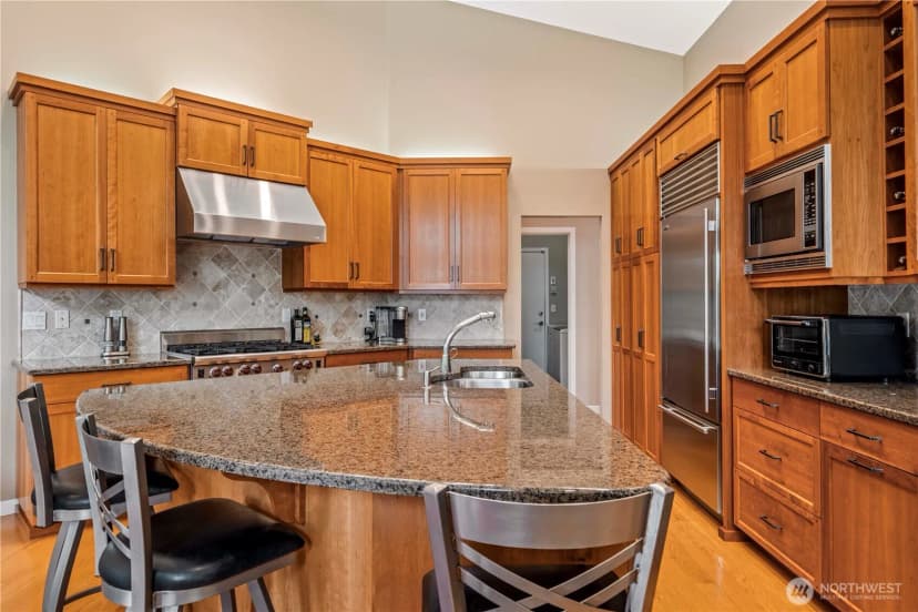 Property photo for 109 211th Place Ne, Sammamish photo 6
