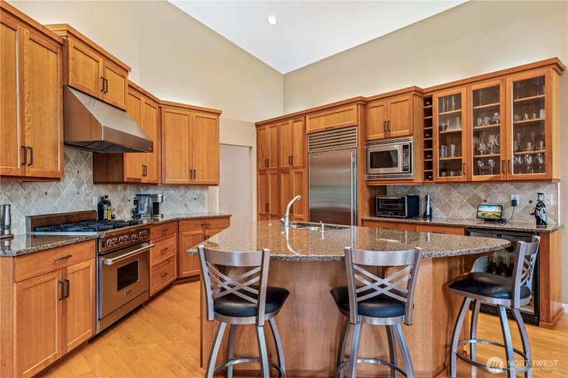 Property photo for 109 211th Place Ne, Sammamish photo 5