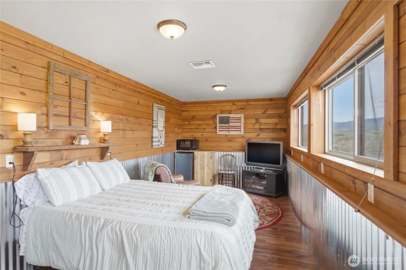 Property photo for 240 Little Butte Ranch Road, Chelan photo 30