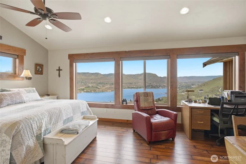Property photo for 240 Little Butte Ranch Road, Chelan photo 24