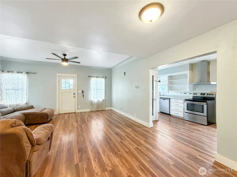 Property photo for 404 E Sixth, Waitsburg photo 4