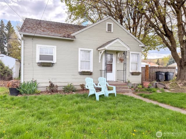 Property photo for 404 E Sixth, Waitsburg