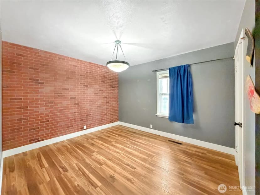 Property photo for 404 E Sixth, Waitsburg photo 11