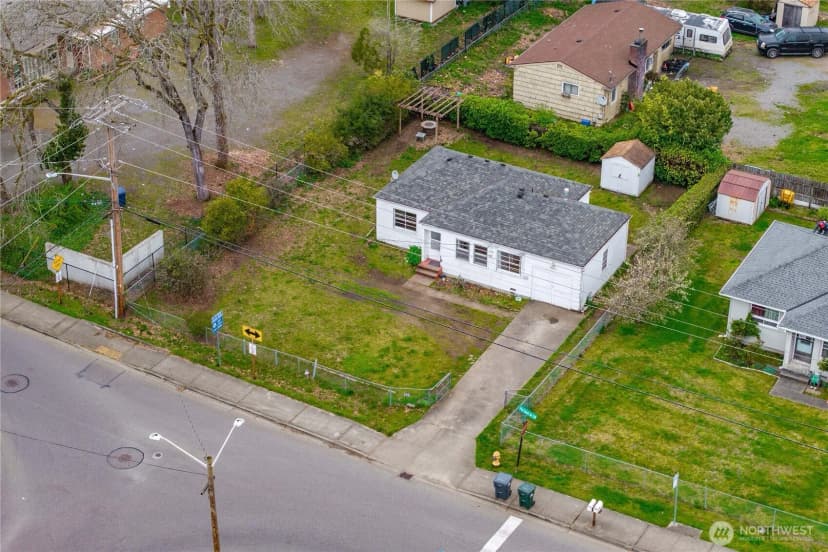 Property photo for 15412 Portland Avenue Sw, Lakewood photo 31