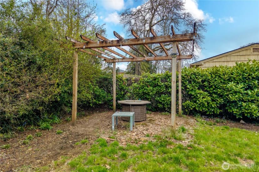 Property photo for 15412 Portland Avenue Sw, Lakewood photo 32