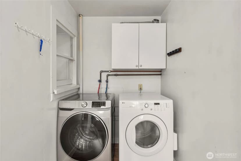Property photo for 15412 Portland Avenue Sw, Lakewood photo 16