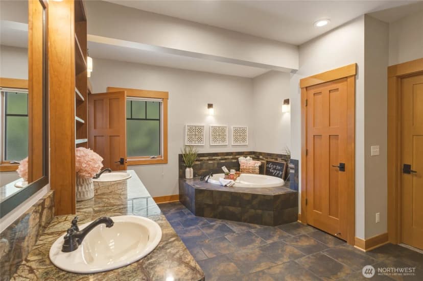 Property photo for 3642 Ridgeview Boulevard, Wenatchee photo 12