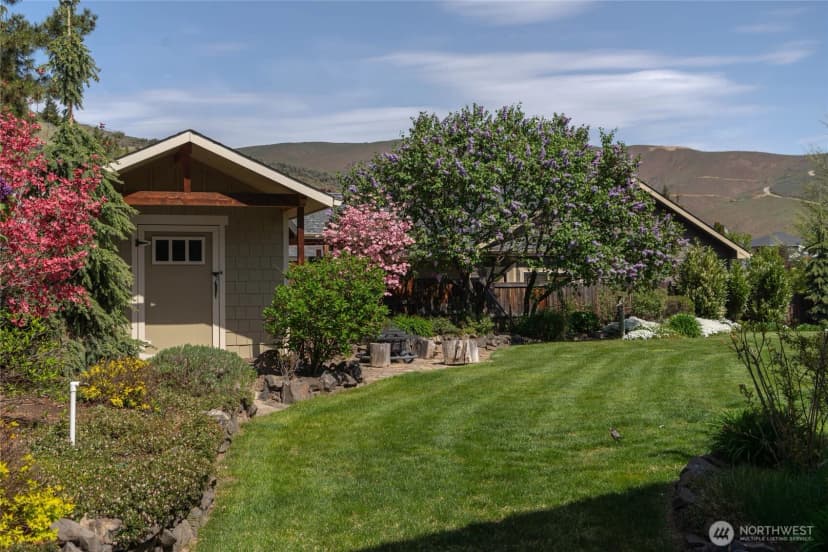 Property photo for 3642 Ridgeview Boulevard, Wenatchee photo 38