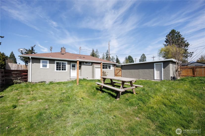 Property photo for 1534 E Section Street, Mount Vernon photo 31