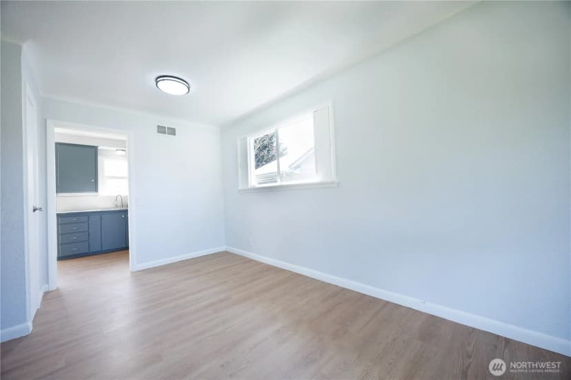 Property photo for 1534 E Section Street, Mount Vernon photo 9