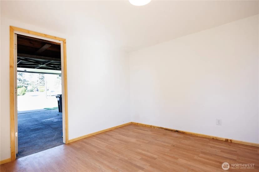 Property photo for 1534 E Section Street, Mount Vernon photo 28