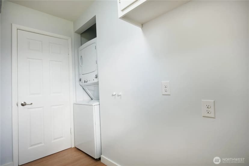 Property photo for 1534 E Section Street, Mount Vernon photo 14