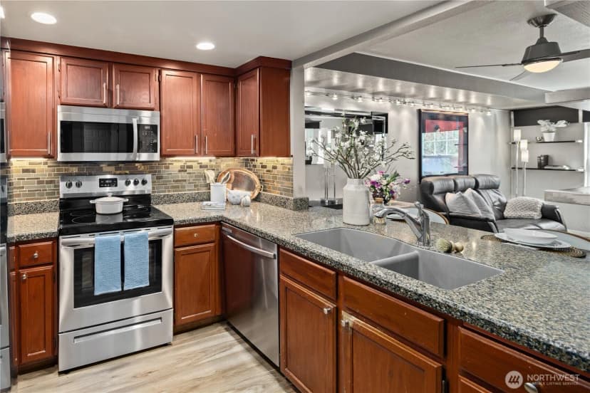 Property photo for 3941 226th Place Se #209, Issaquah photo 12