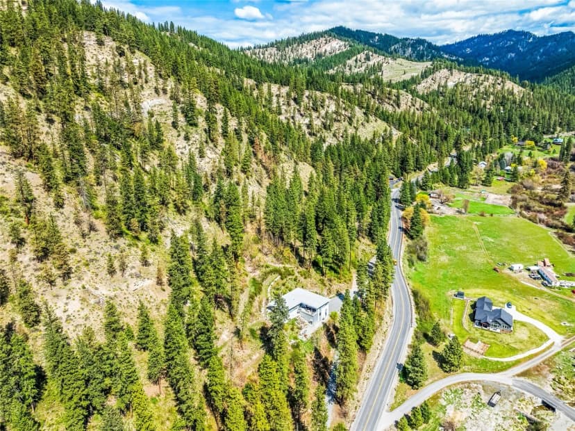 Property photo for 11200 Eagle Creek Road, Leavenworth photo 11