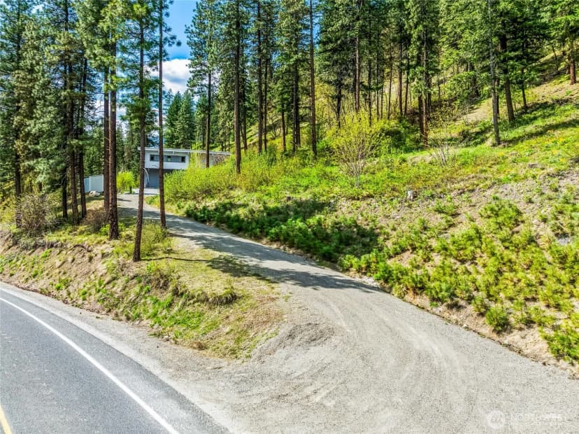 Property photo for 11200 Eagle Creek Road, Leavenworth photo 6