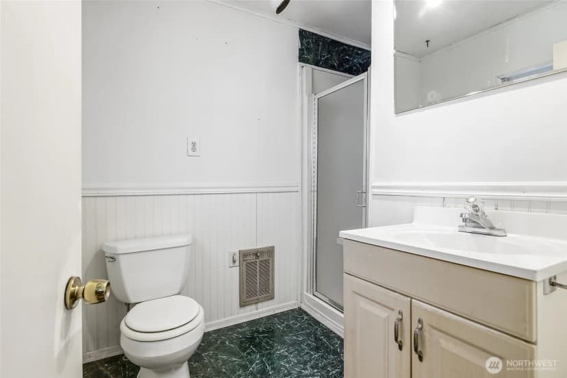 Property photo for 11653 Glendale Way S, Seattle photo 21