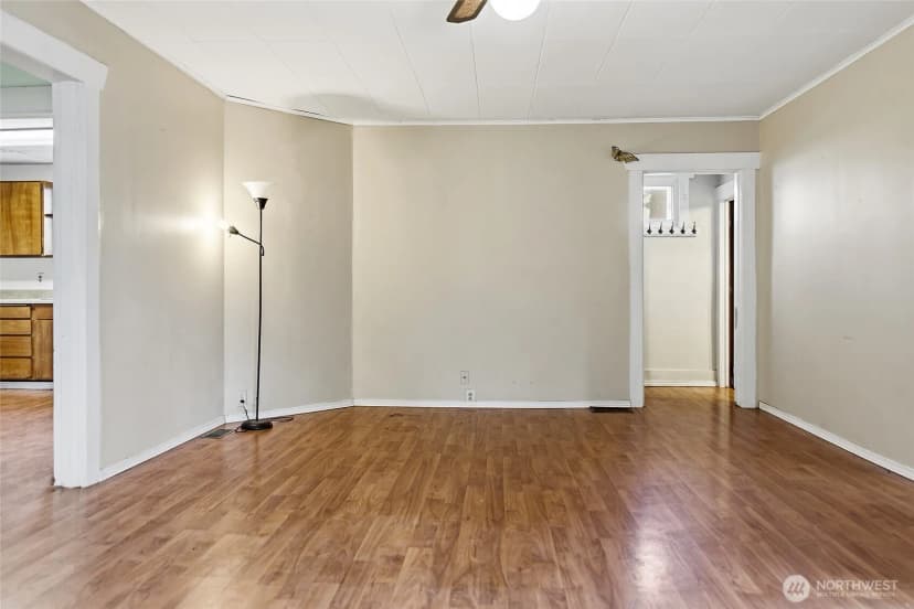 Property photo for 11653 Glendale Way S, Seattle photo 7