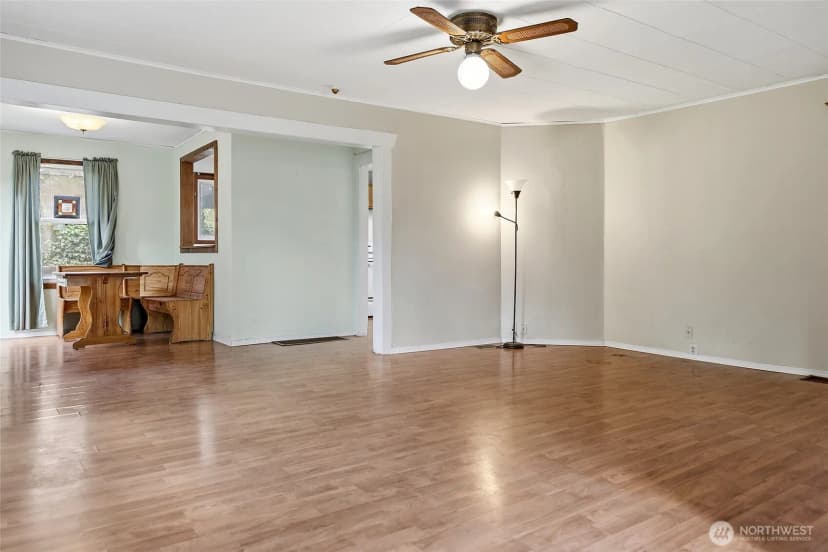 Property photo for 11653 Glendale Way S, Seattle photo 6