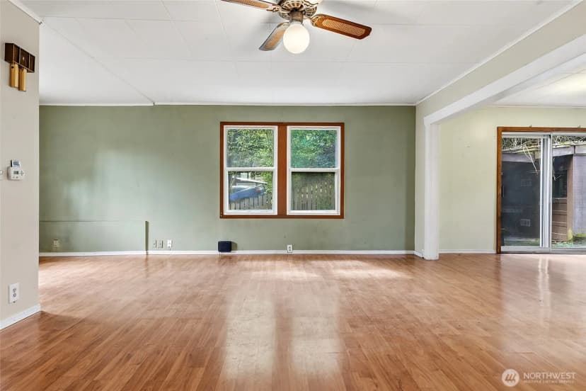 Property photo for 11653 Glendale Way S, Seattle photo 5