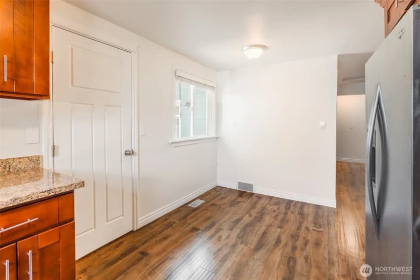 Property photo for 812 Reiten Road, Kent photo 13