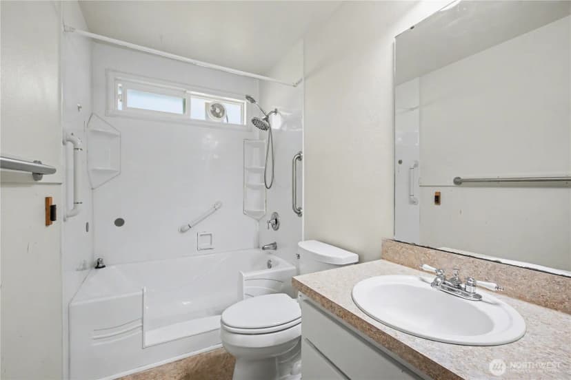 Property photo for 7532 14th Avenue Ne, Olympia photo 13
