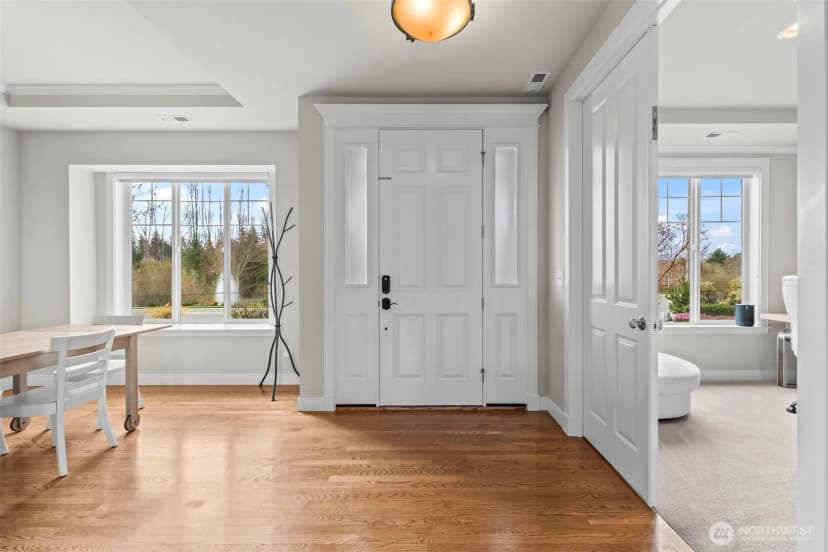 Property photo for 1644 211th Avenue Se, Sammamish photo 3
