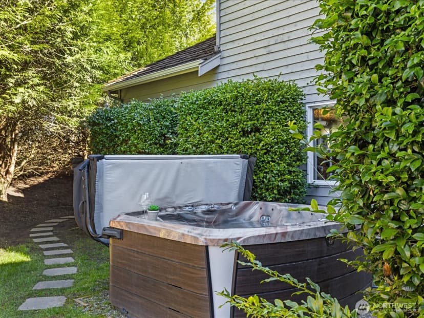 Property photo for 2441 278th Court Se, Sammamish photo 35