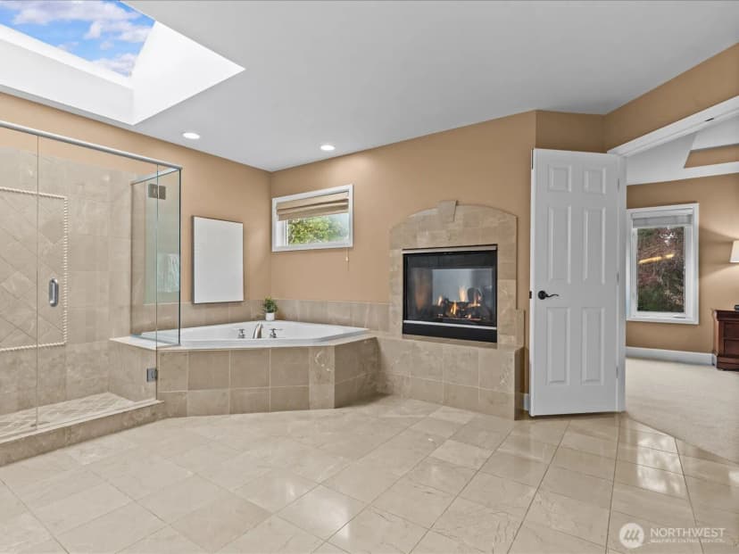 Property photo for 2441 278th Court Se, Sammamish photo 25
