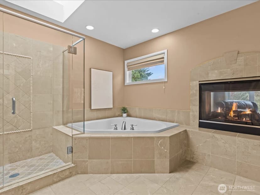 Property photo for 2441 278th Court Se, Sammamish photo 26
