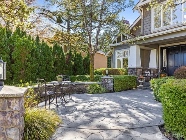 Property photo for 2441 278th Court Se, Sammamish photo 4