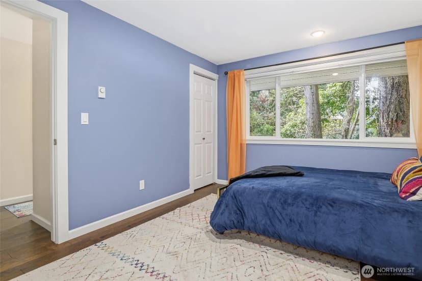 Property photo for 9165 45th Avenue Sw #6, Seattle photo 25