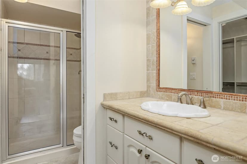 Property photo for 9165 45th Avenue Sw #6, Seattle photo 6