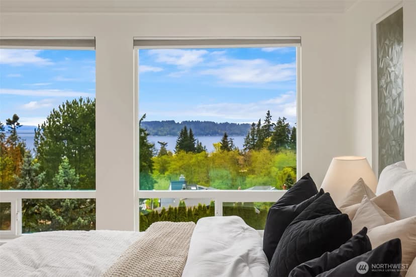 Property photo for 10612 Macarthur Lane, Mukilteo photo 9