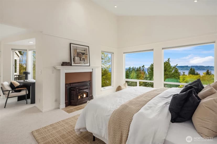 Property photo for 10612 Macarthur Lane, Mukilteo photo 11